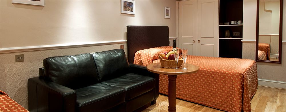 Rhodes Hotel London Bagian luar foto